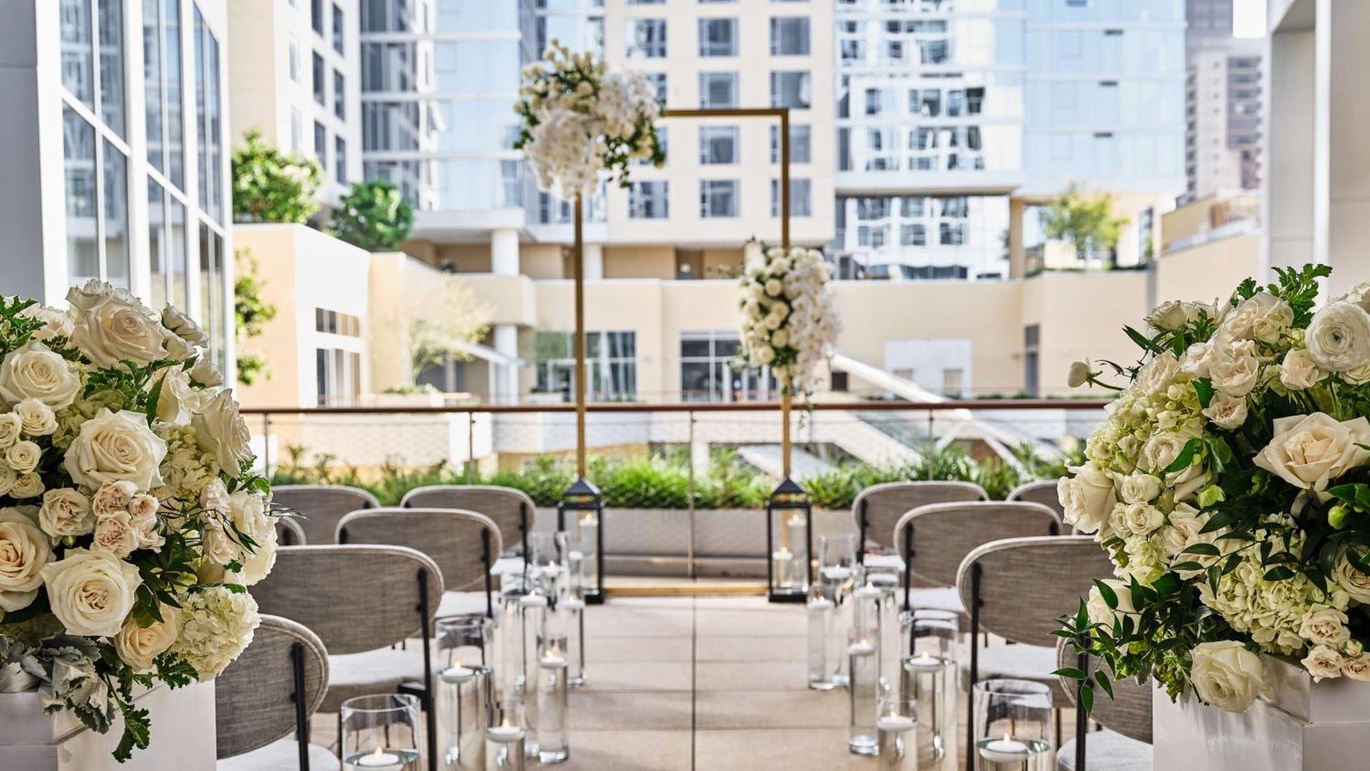 Conrad Los Angeles Dış mekan fotoğraf